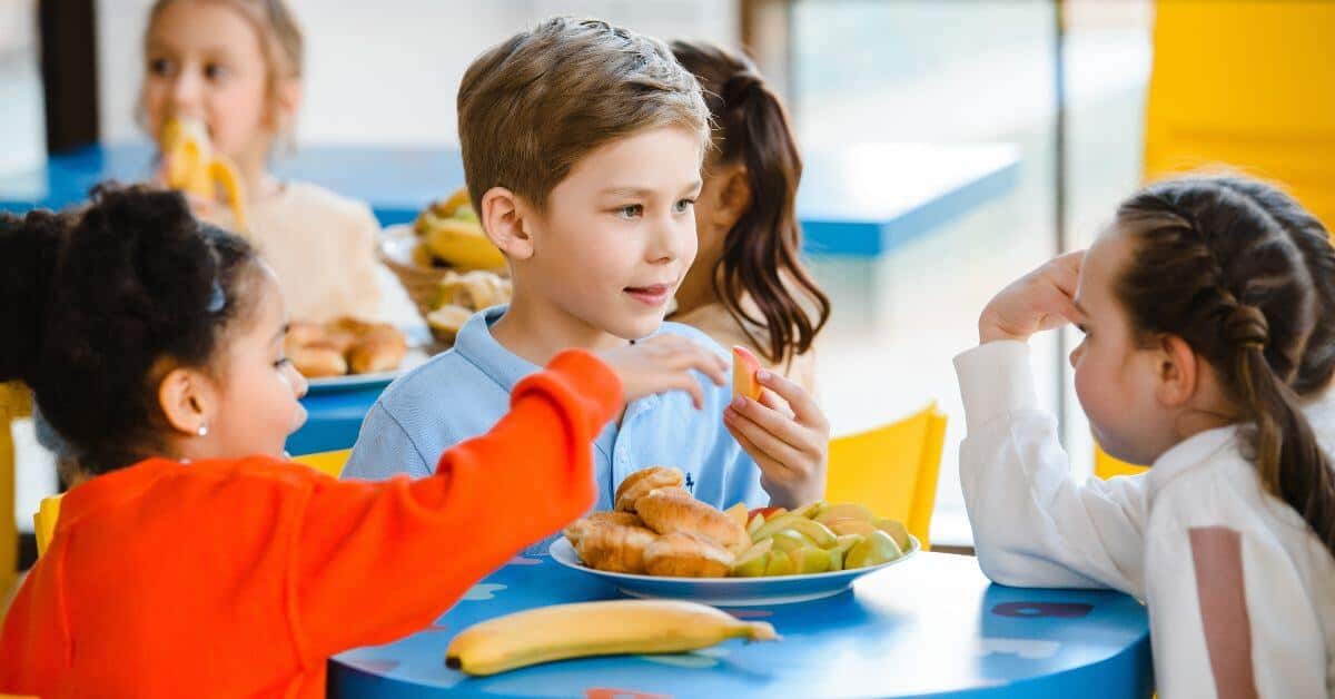 30 Amazing Healthy Snacks for Kids: Tasty and Nutritious